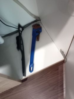 Car Thing And Random Tool