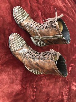 Steve Madden Grifter Studded Leather Boots for Sale in Tulsa OK OfferUp