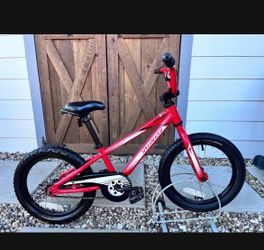 Specialized HotRock 16 Kid’s Bike