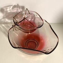 Vintage Red Fade Glass Chip & Dip Bowl