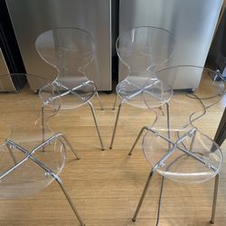 Set Of 4 Contemporary Lucite PolyCarbonate Stacking Dining Chairs