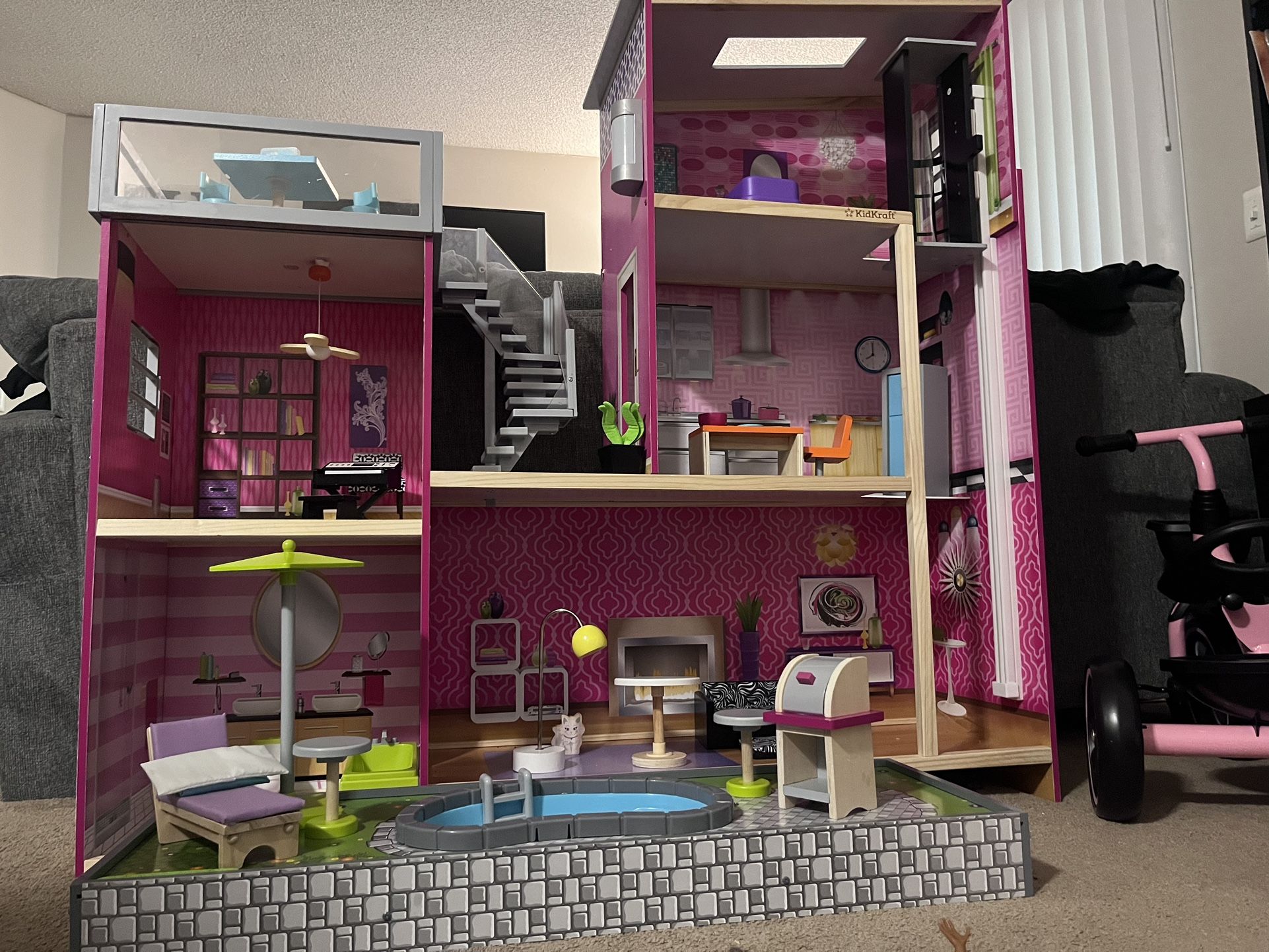 KidKraft Dollhouse For Barbie Dolls