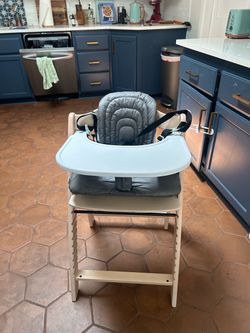 Hauck Arteka High Chair
