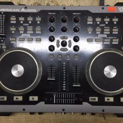 American Audio Digital Work Station DJ Controller VMS2