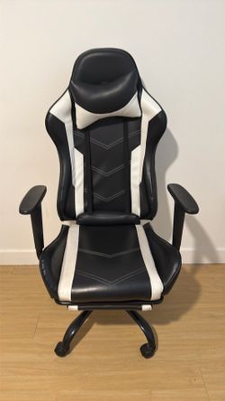 Gaming chair