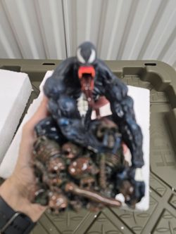 Venom Bust