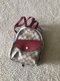 Small cross body handbag
