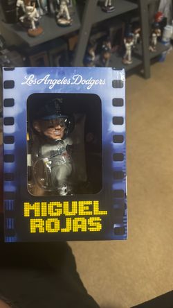 DODGERS BOBBLEHEAD 2026 MIGUEL ROJAS