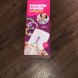 Friendship Bracelet Making Kit