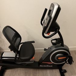 Nordic track Commercial VR 21 Exercise Bike- Excellent Condition 