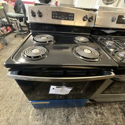 New Stainless Steel GE Coil Top Stove