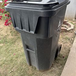 Trash Can 