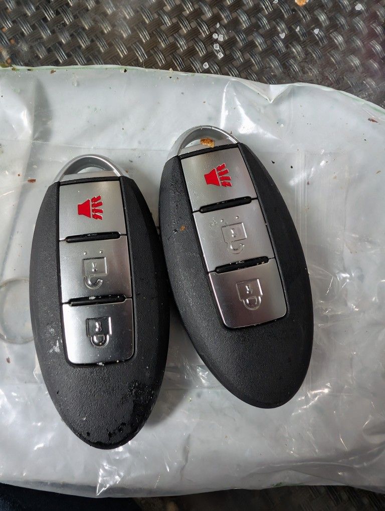 Two new Nissan Key fob 2009 Murano or any Nissan