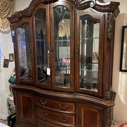 china hutch cabinet BRAND NEW