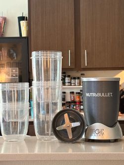 NUTRIBULLET/MAGICBULLET BLENDER