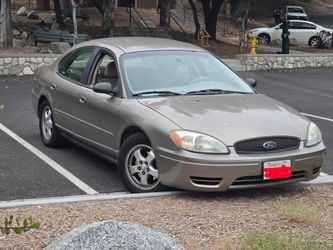 2005 Ford Taurus