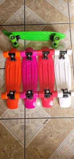 SKATEBOARD PLASTIC 15 EACH