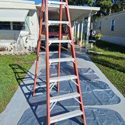 Werner 8 Foot Fiberglass Step Ladder 