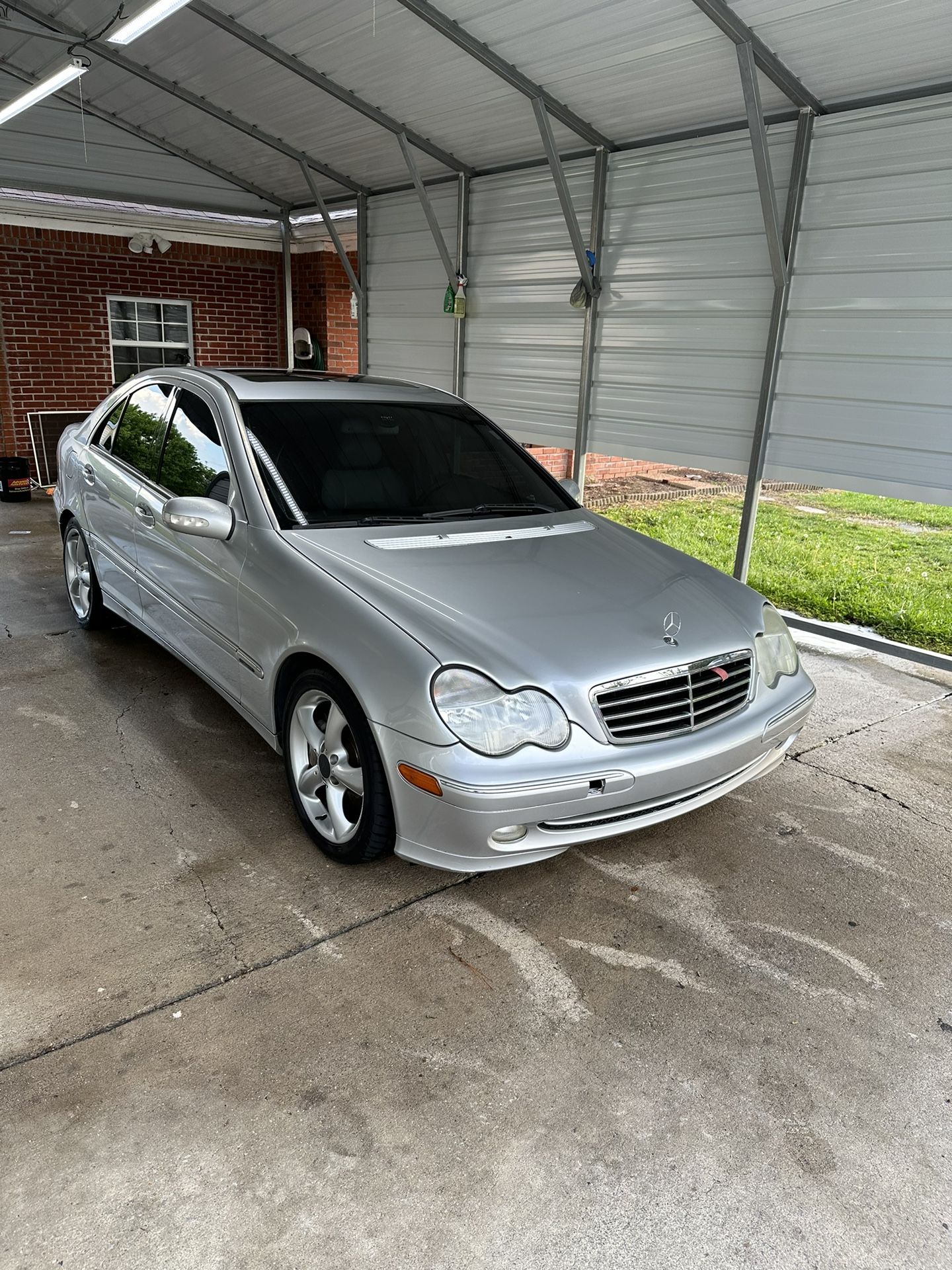 2004 Mercedes-Benz C-Class