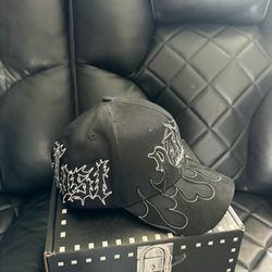 LOSTHILLS X DANDYHATS