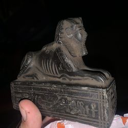 Small Egyptian Sphynx Statue! $5!!
