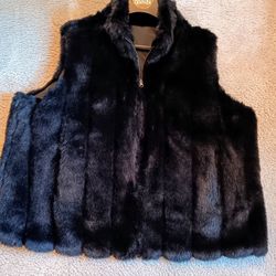 Women's Fake Fur Vest
