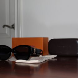 Louis Vuitton Women’s Sunglasses