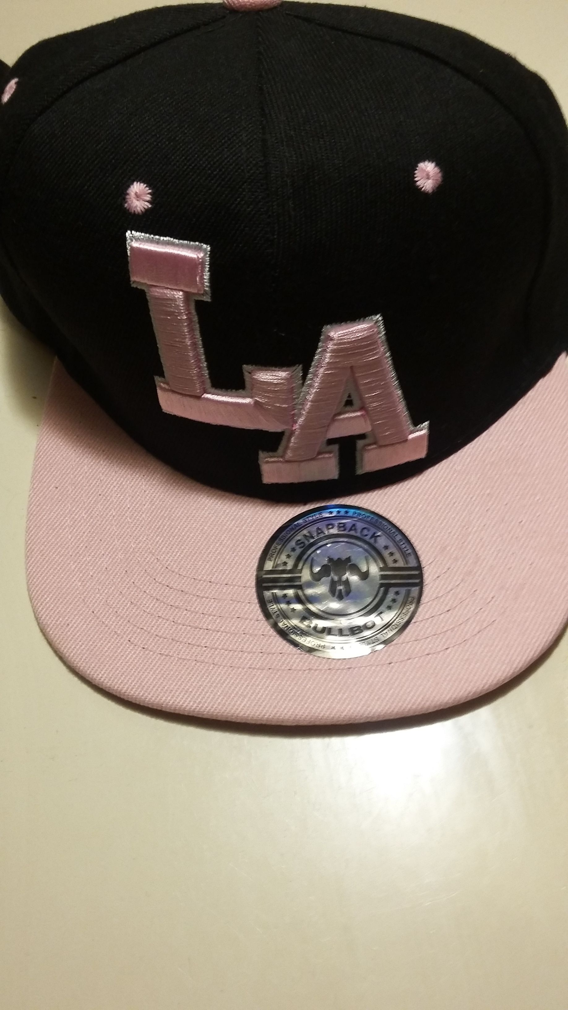 L.A. snap back hat