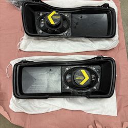 Harley Speaker Lids With 6x9 3 Ways Installed. 