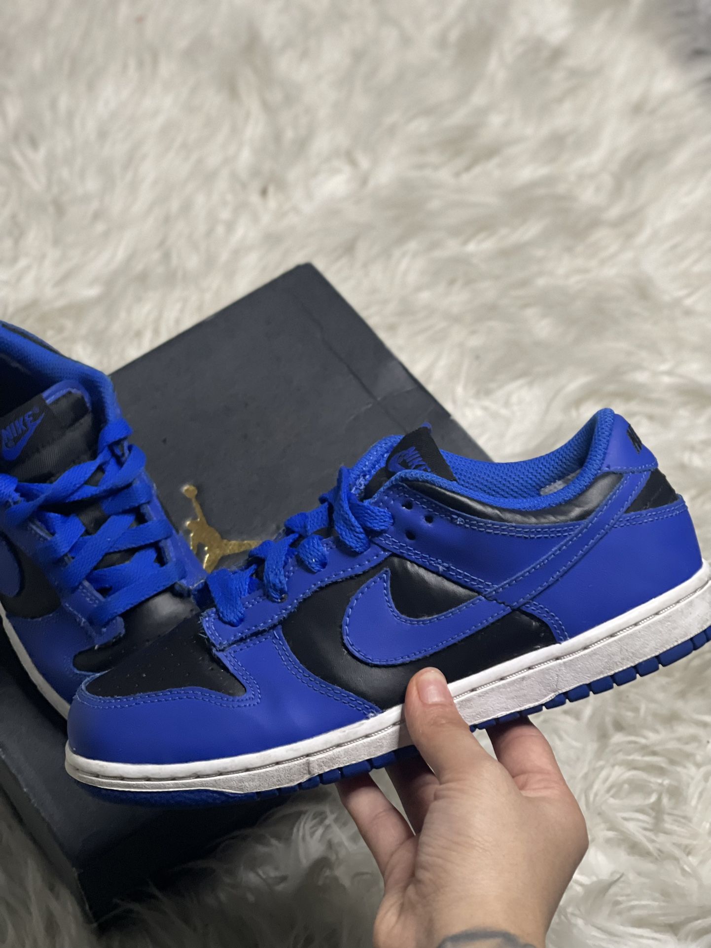 Nike Dunk Shoes 3y for Sale in Apple Valley, CA OfferUp