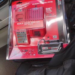 Milwaukee M18 Red Lithium Xc 5.0 Battery And Charger