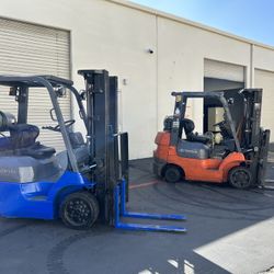 Forklift