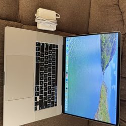 2019/2020 MacBook Pro 16”, 2.4ghz 8-cores i9, 64gb Ram,512gb ,4GB Dual Graphic