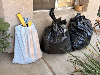 Free Clothes and Kids Workbench
