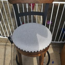 Barstool