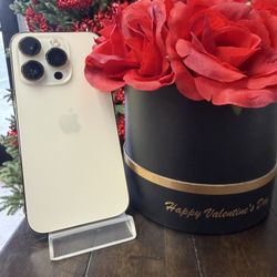 iPhone 14 Pro Unlocked 256GB - Gold