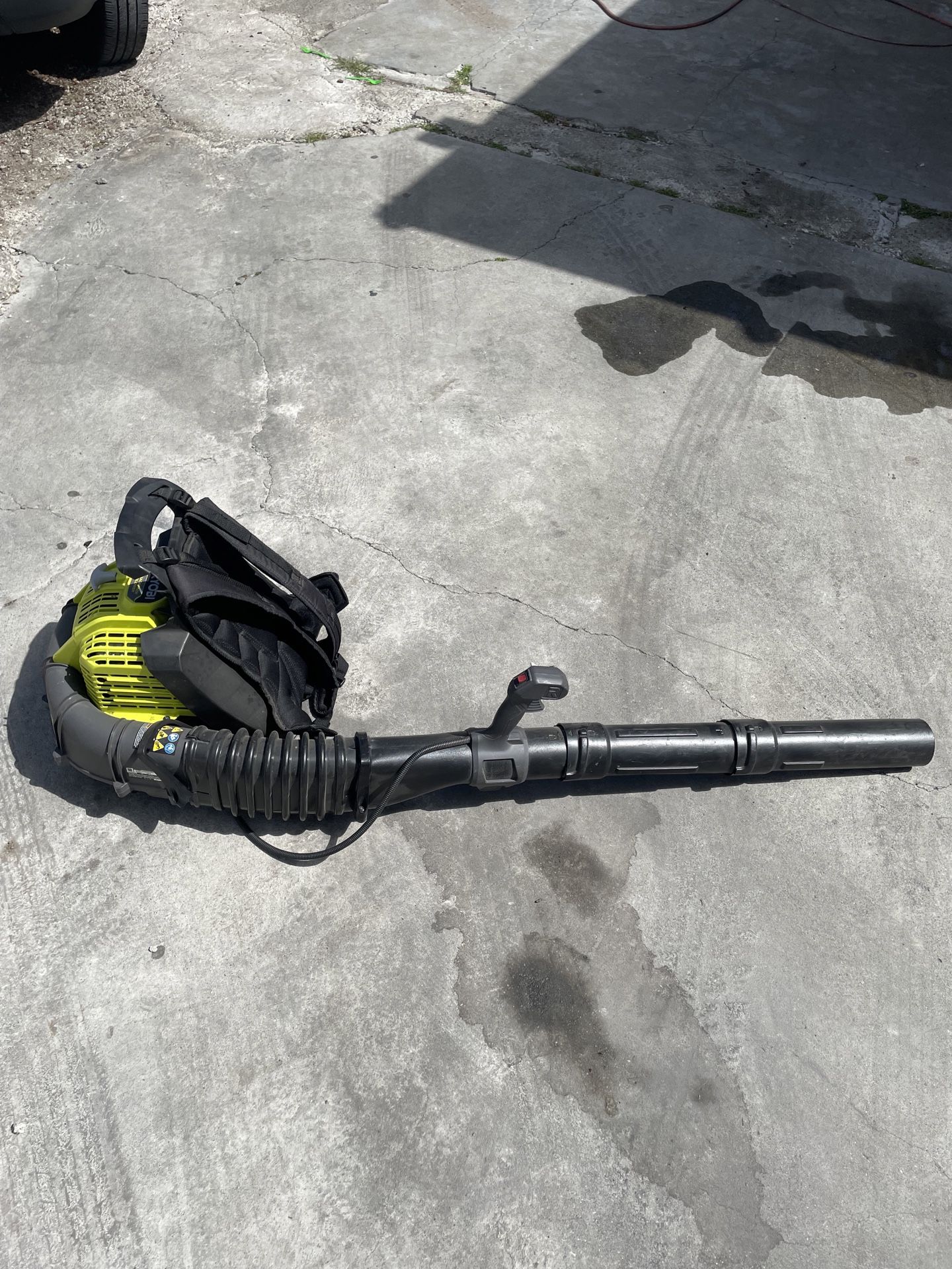 Backpack blower
