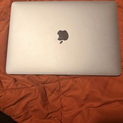 MacBook Pro Touch Bar