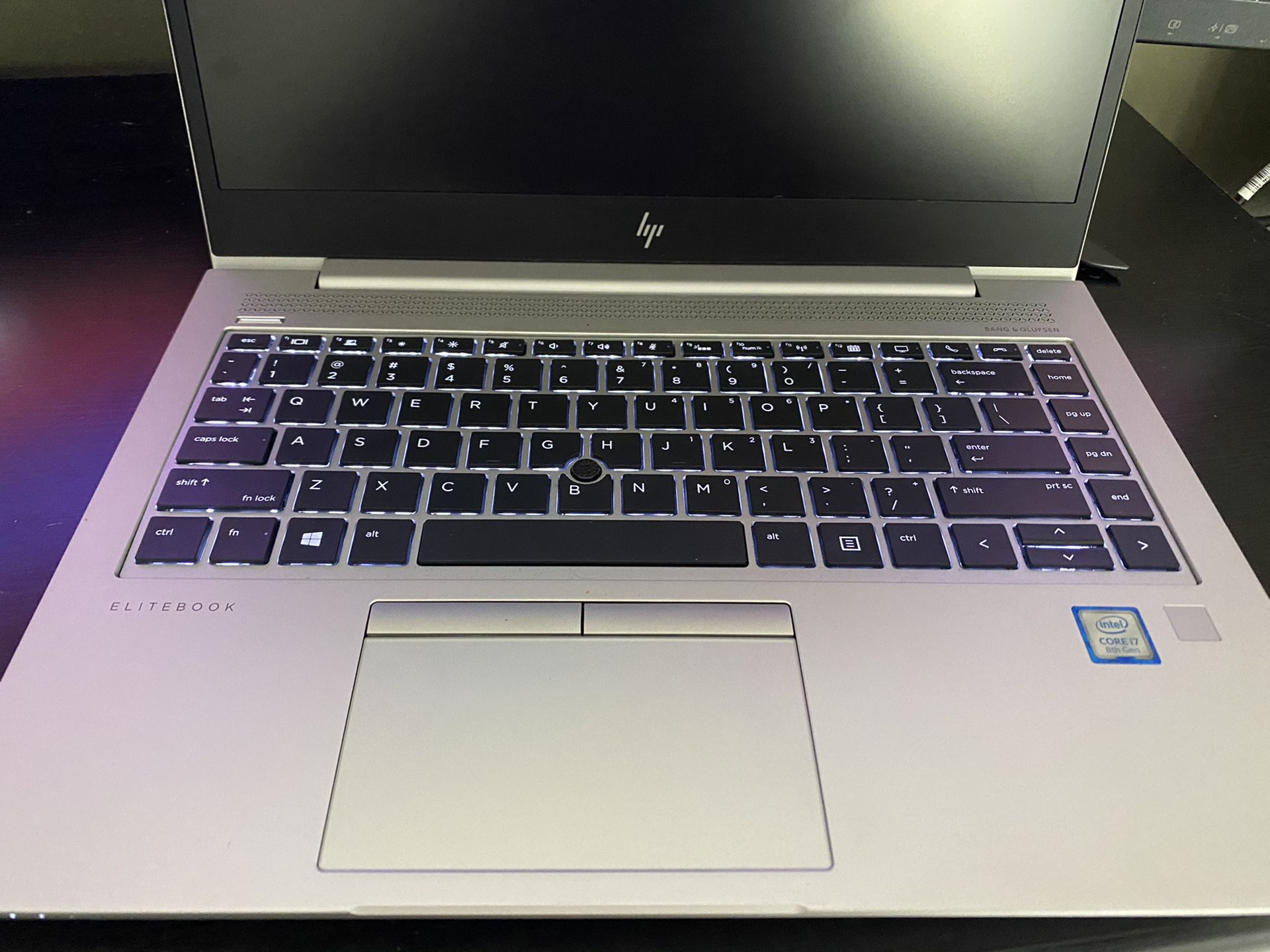HP Elitebook - i7 - 512GB NVME - 16GB RAM - Backlit Keyboard