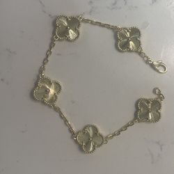 Van Cleef & Arpels Women Bracelet 