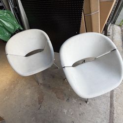 (SET OF 2) Davis Mid-Century Modern Style 'Lipse Too' Swivel Lounge Chair
