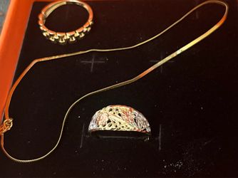 14karat Yellow Gold Set 🔥
