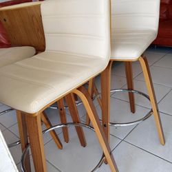 4 Leather White Stools 