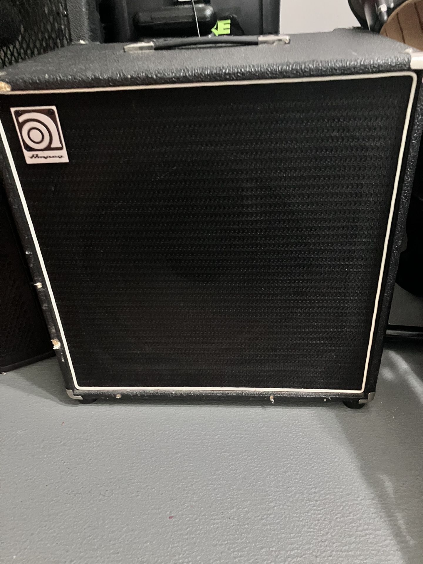 Ampeg BA115 - GOOD AMP