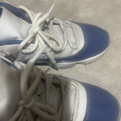 Jordan 11 Lows Diffused Blue 