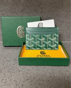 Green card holder