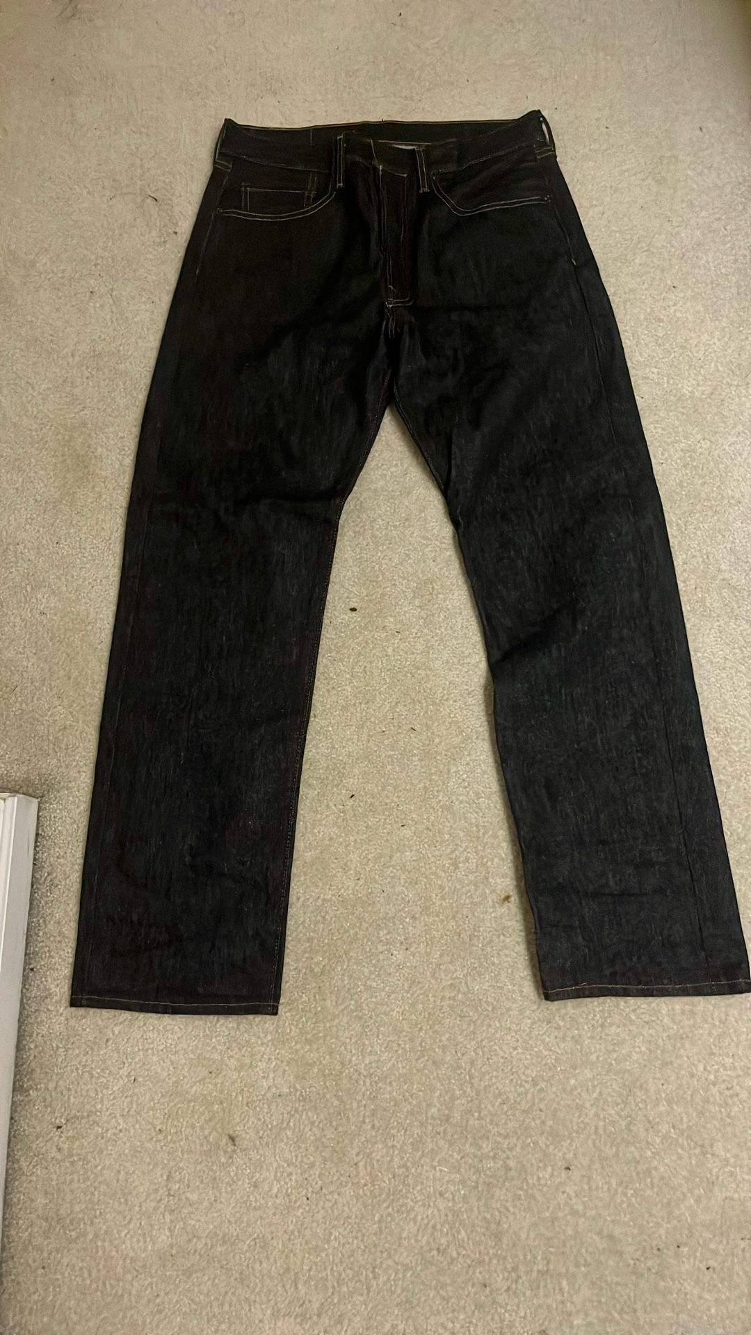 Charcoal Levi’s 501’s