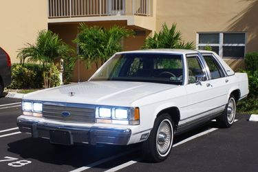 1979 To 1991 Ford Grand Marquis Glass LED Headlights
