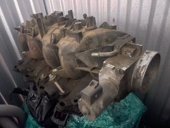 Chevy 4.8/5.3 intake and throttle body gen 3 00-06