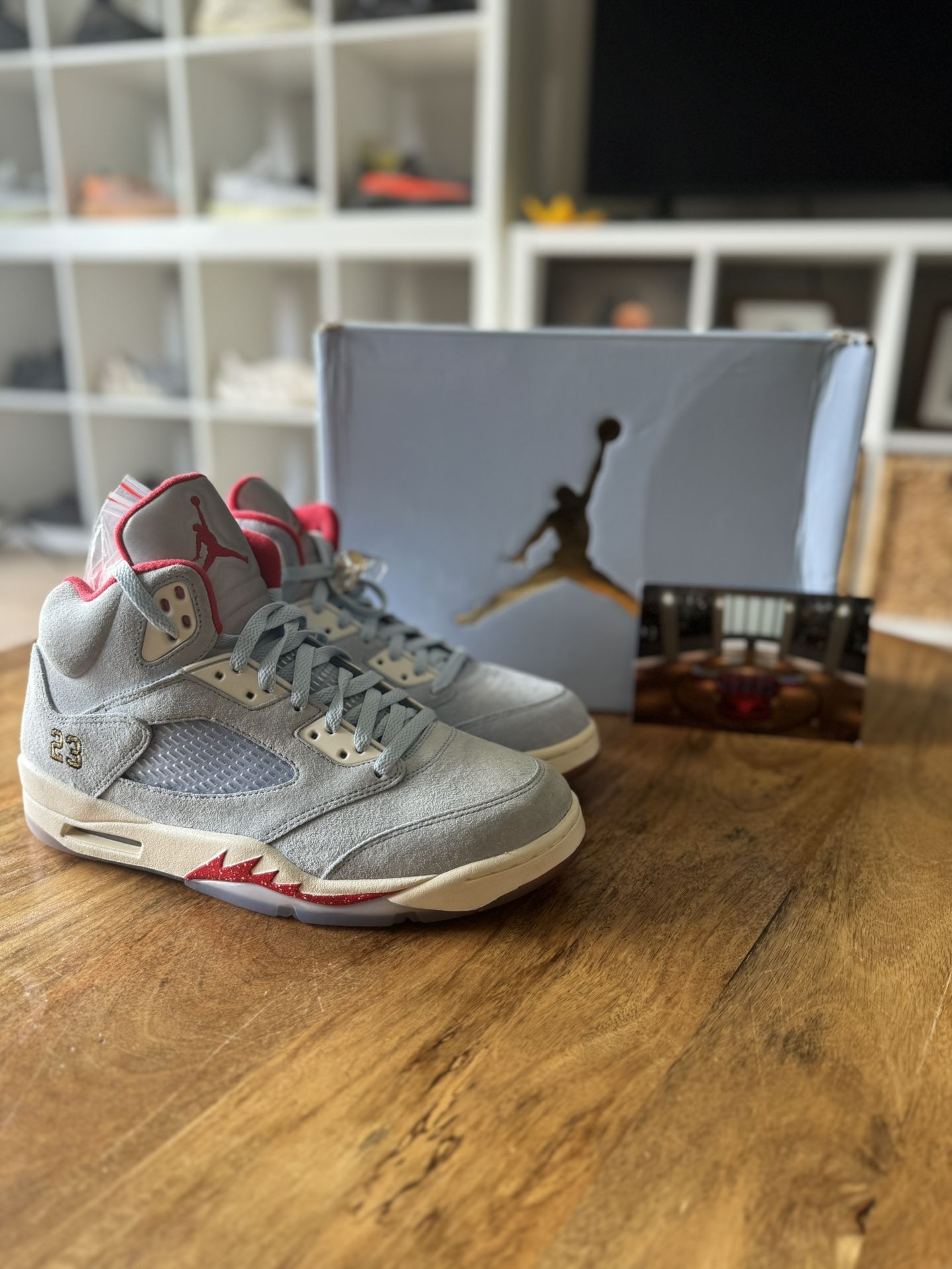 Jordan 5 Trophy Room Ice Blue Size 10 Deadstock display picture 1